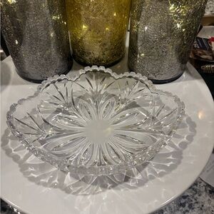 Elegant Crystal Glass Serving Bowl